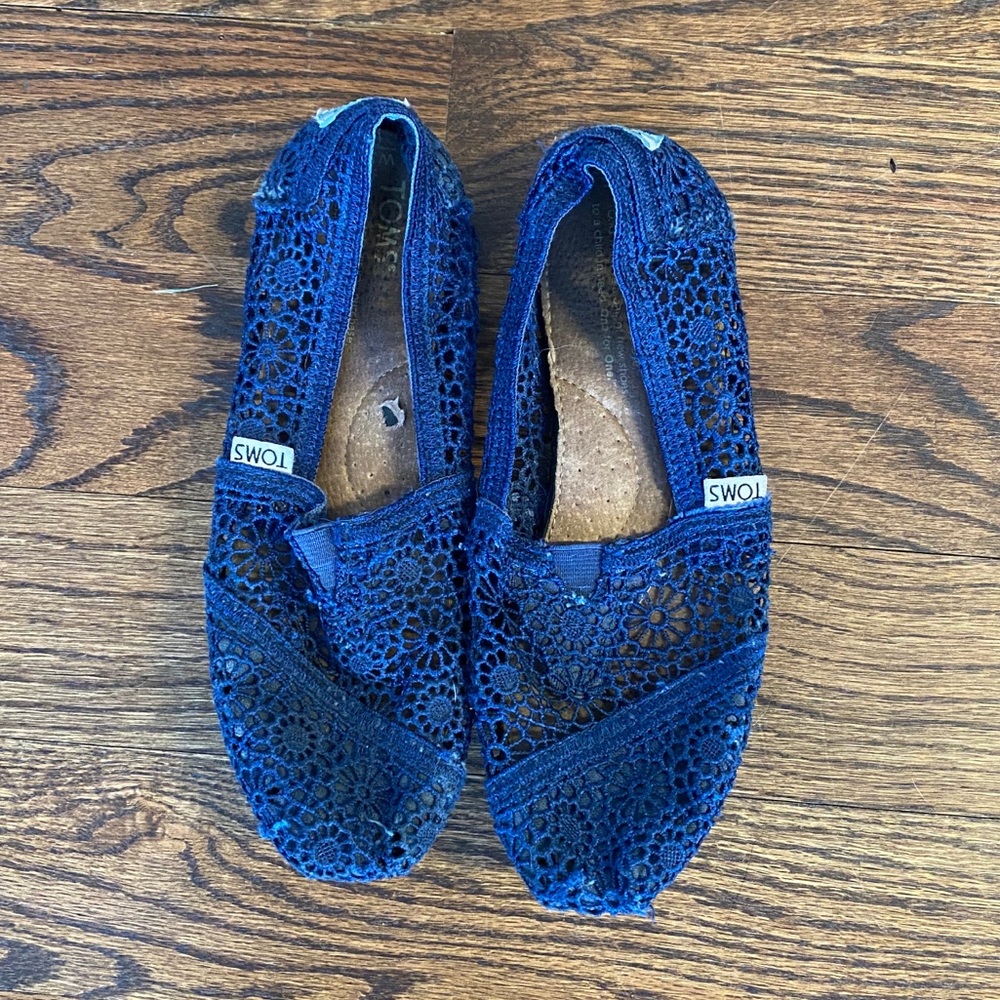 Blue Crochet Toms Used Size 5.5